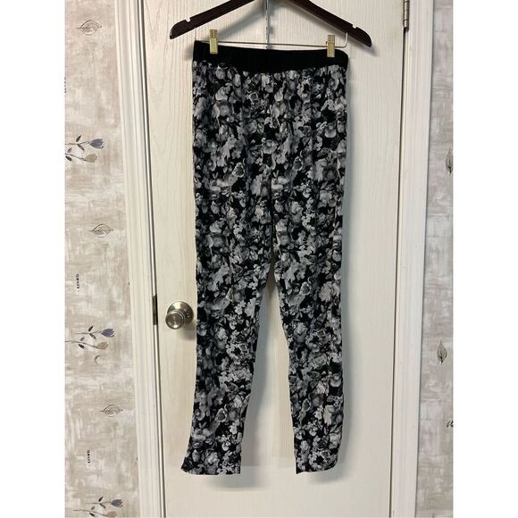 Forever 21 Pants - Picture 2 of 4